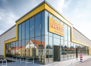 Erfurt: Erster NETTO-Markt mit sichtbarem Holz im Innenraum feiert Eröffnung!